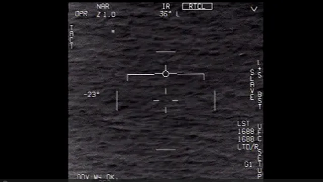 Infrared sensor video still of the Go Fast object off the U.S. East Coast, 2015